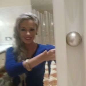 Meet your Posher, S